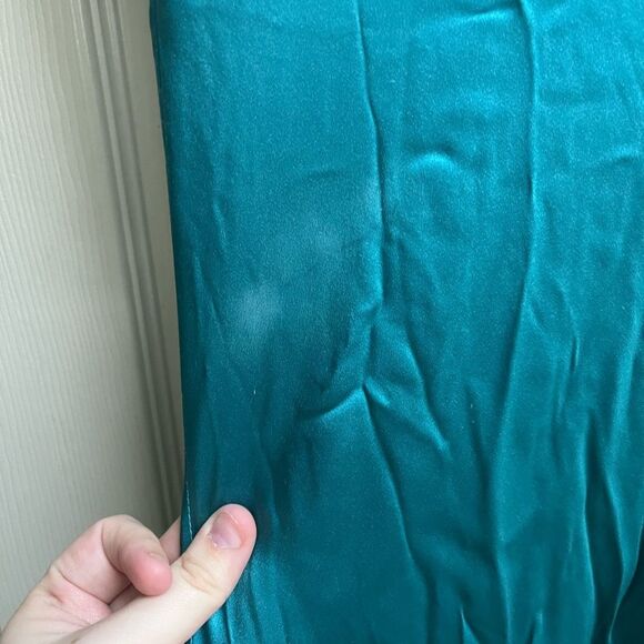 NWT Y2K Badgley Mischka 100% Silk Teal Embellished Halter Long Gown Dress SZ 6 - Picture 3 of 9